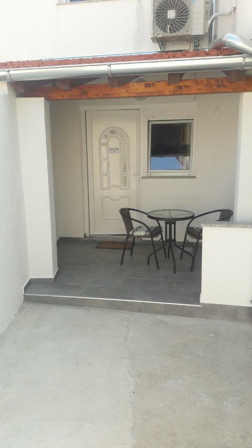 Apartman Baraka Шибеник Экстерьер фото
