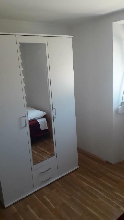 Apartman Baraka Шибеник Экстерьер фото